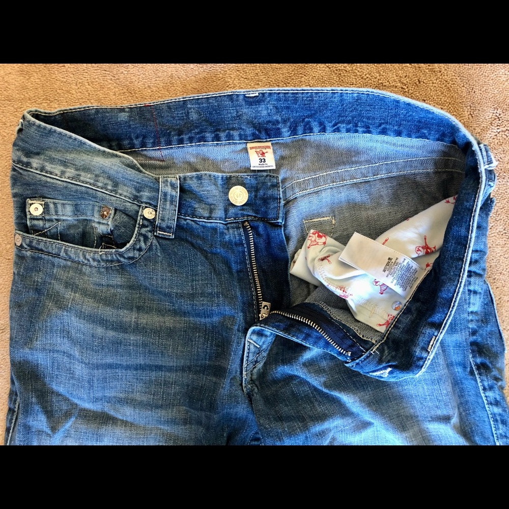Men’s True Religion Straight Leg Jeans 33 x 32